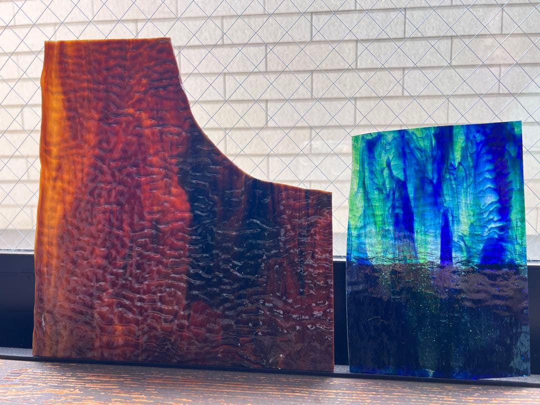 ③ステンドグラス　板ガラス　ウロボロス　ヤカゲニ　ブルザイ