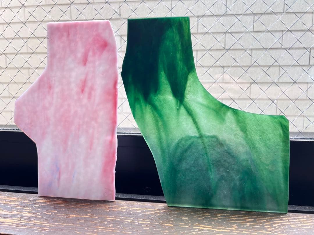 ③ステンドグラス　板ガラス　ウロボロス　ヤカゲニ　ブルザイ