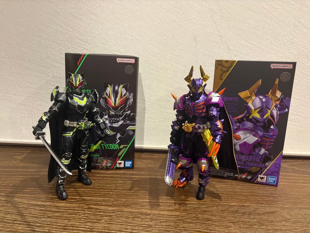 S.H.Figuarts 仮面ライダータイクーン 仮面ライダーバッファ　セット