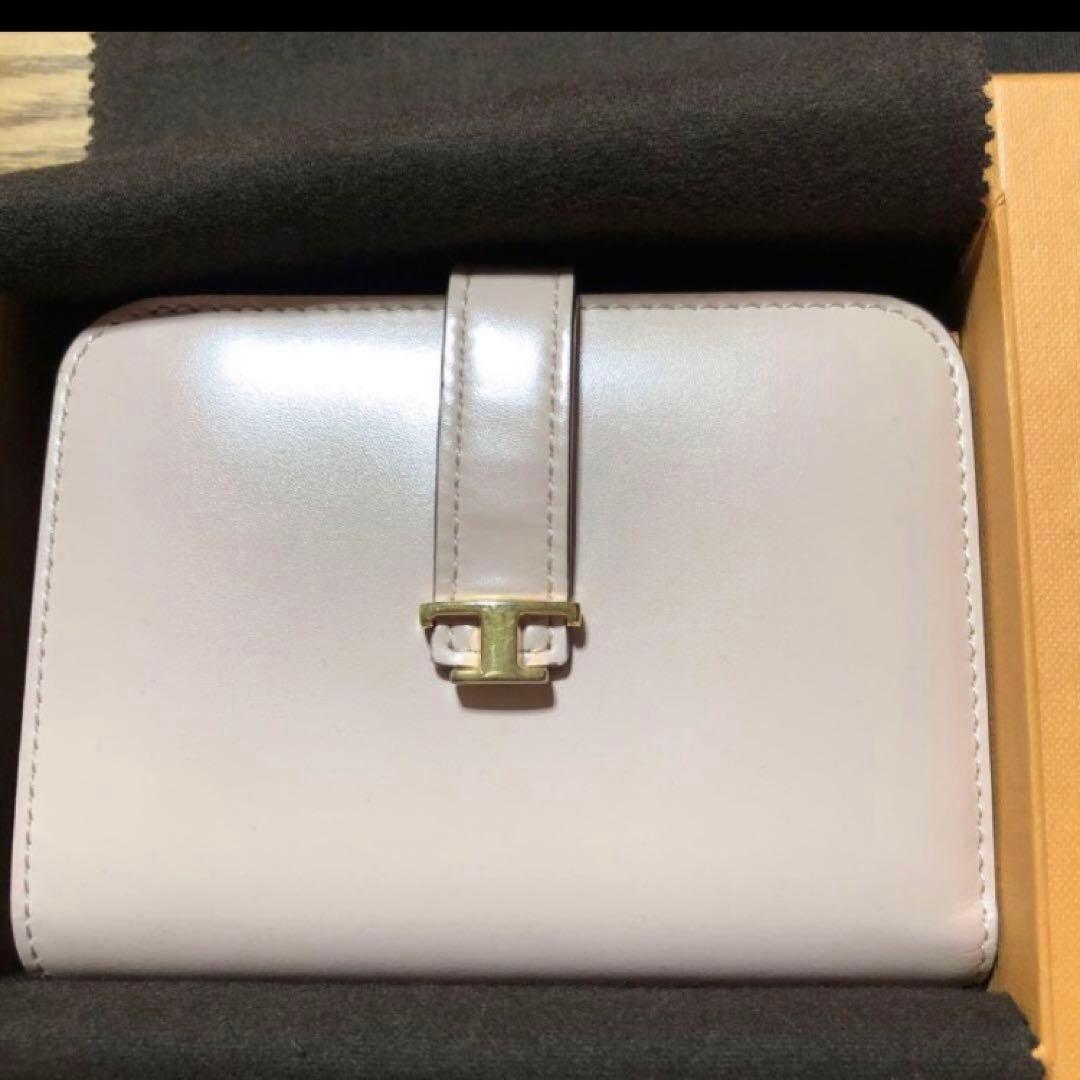 TOD'S 二つ折り財布 ライトピンク