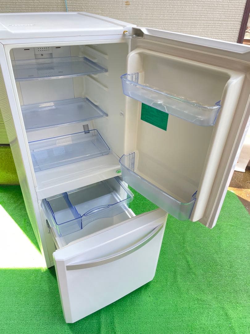 798 ハイアール おしゃれホワイト2ドア冷蔵庫 一人暮らし 単身 取説付き