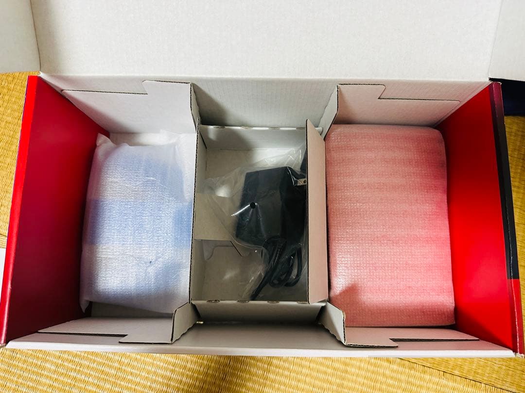 Nintendo Switch 本体 マリオレッド