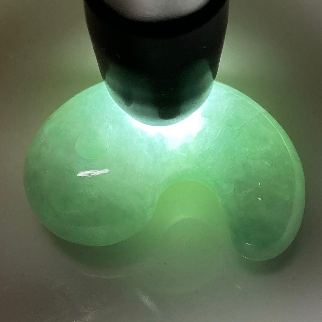 糸魚川翡翠　土倉沢　勾玉　1点のみ‼︎