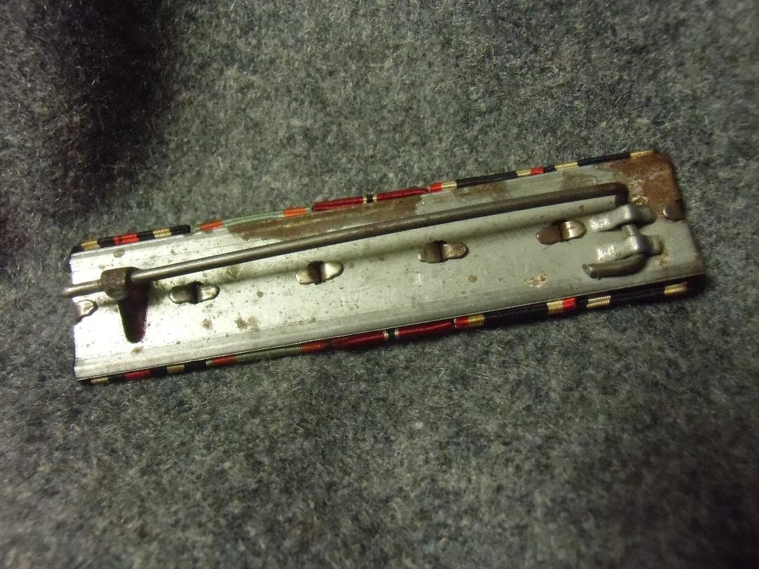 ⊞ドイツ軍＊拡張型５連略綬/リボンバー（実物）