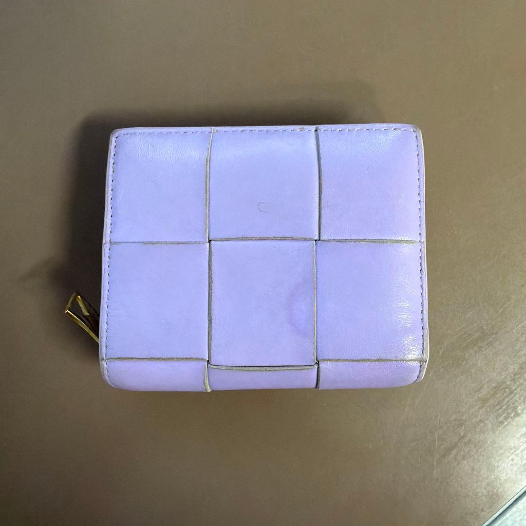 ラベンダー色パッチワーク二つ折り財布