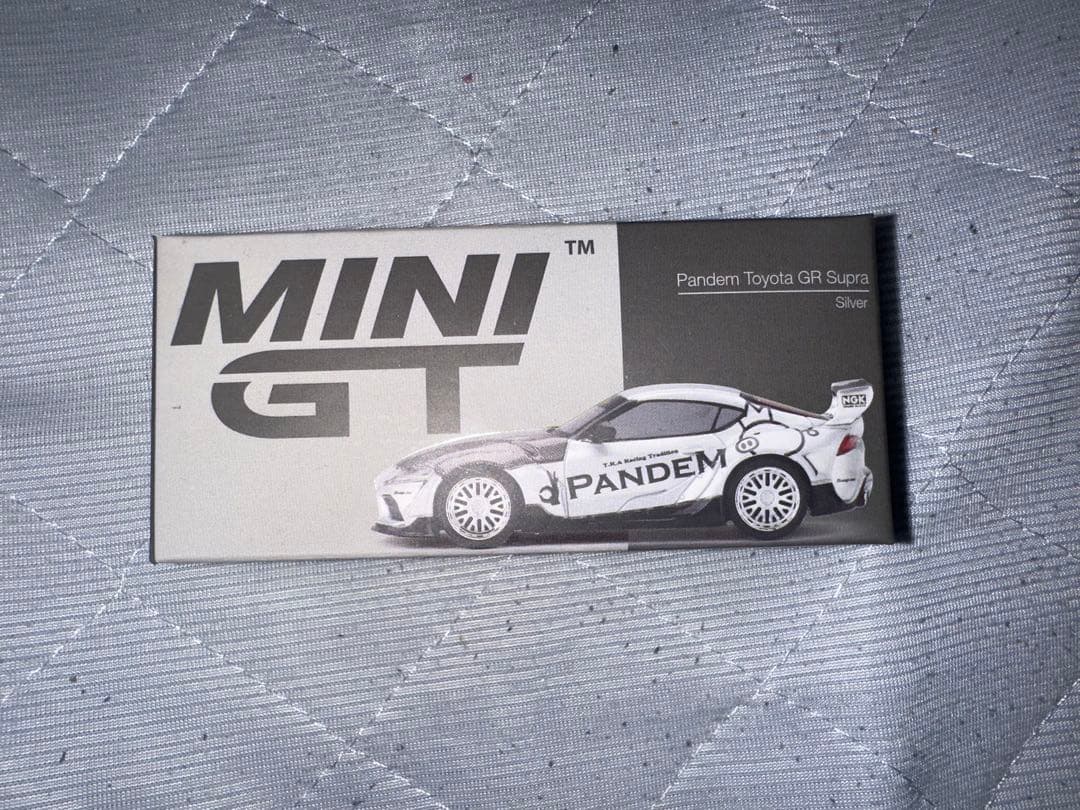 MINI GT PANDEM Toyota GR Supra トイザらス限定