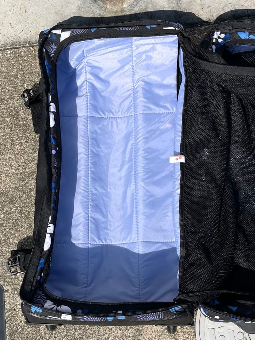 DAKINE SPLIT ROLLER 85L キャリーバッグ