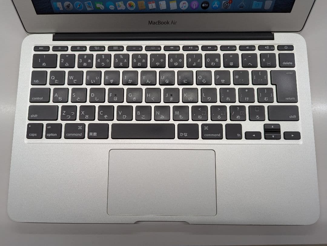 【セール値下げ】Apple MacBook Air 11インチ シルバー