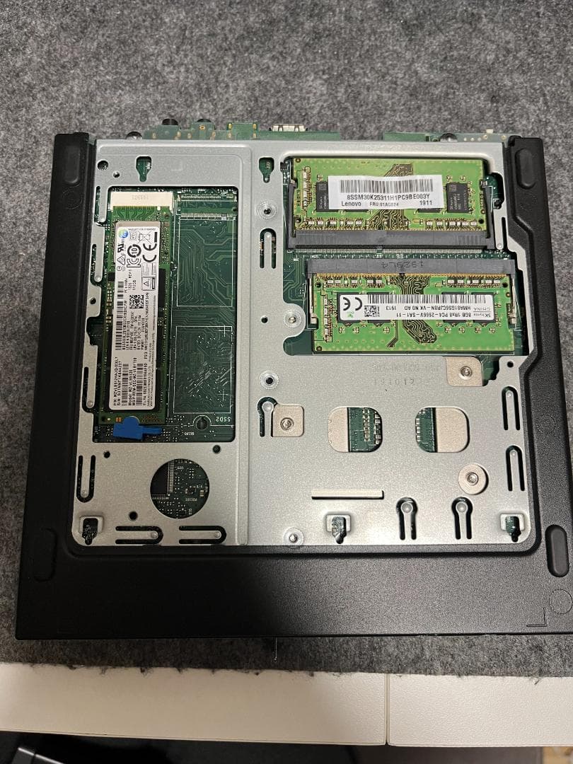 Lenovo M720q i5第9世代WX3100グラボ16GB RAM SSD