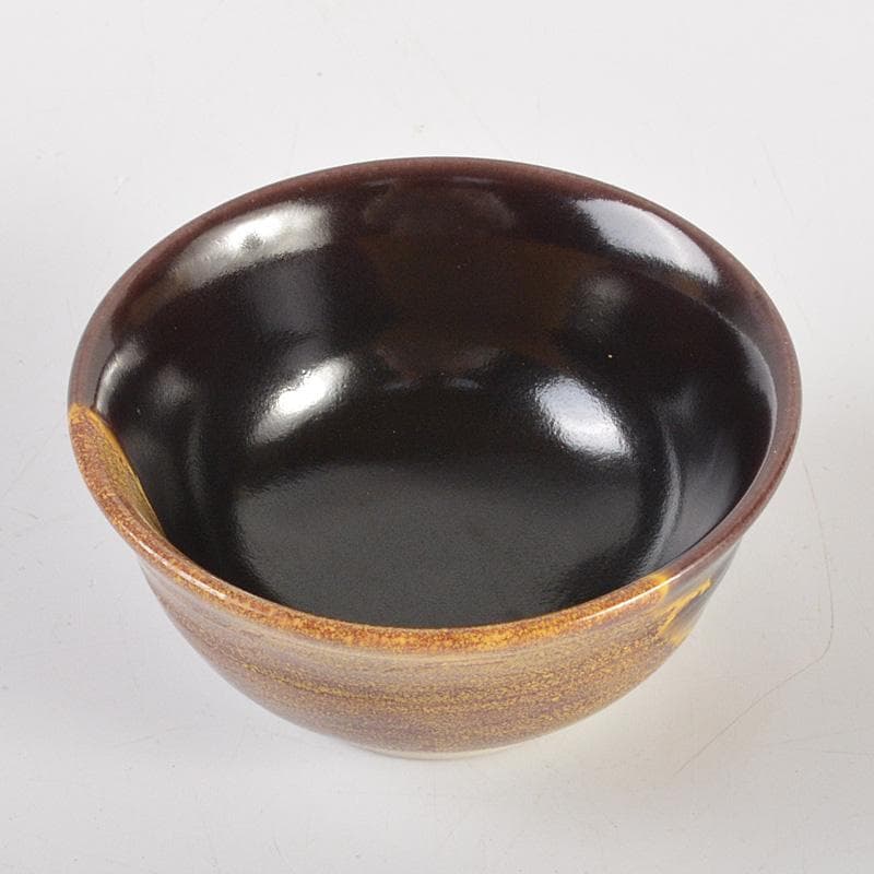 九谷焼　徳田八十吉(正彦)造　黒釉　ぐい呑　酒盃　共箱　V　6589