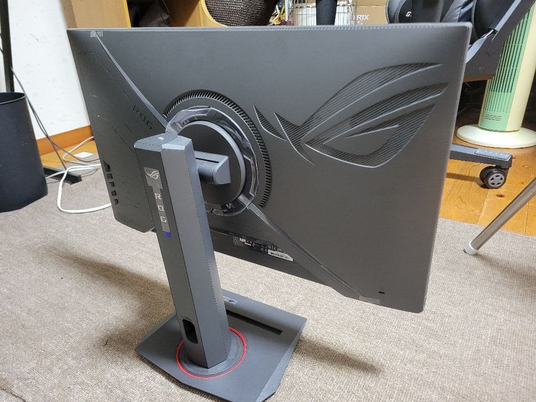 ASUS ROG STRIX XG27AQC ゲーミングモニター 本体
