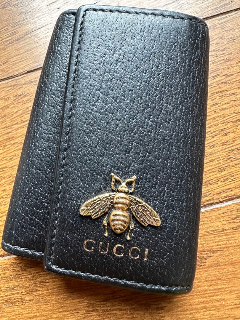 GUCCI アニマリエ ブラックレザー キーケース