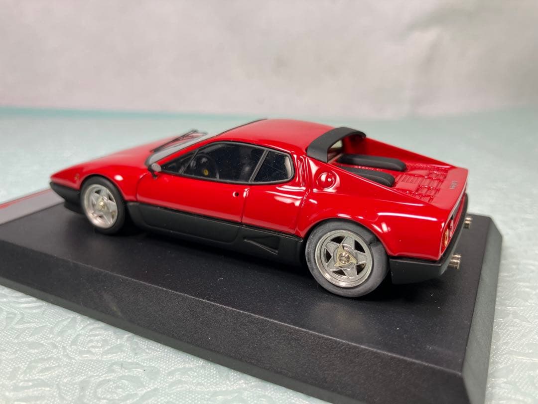 Ferrari 512 BB ストリート　1976年 レッド