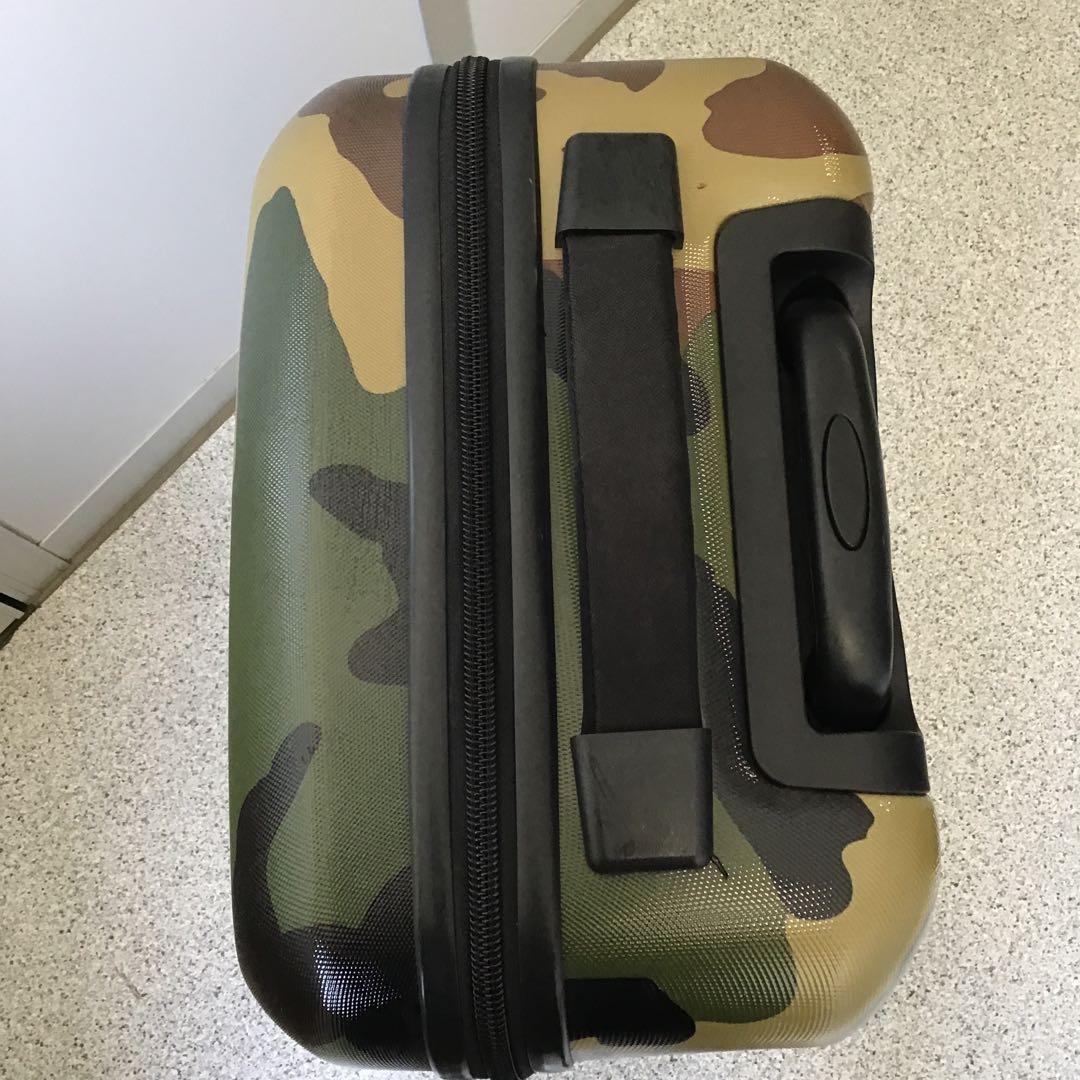 Herschel Supply スーツケース 4輪キャリーバッグ　迷彩柄