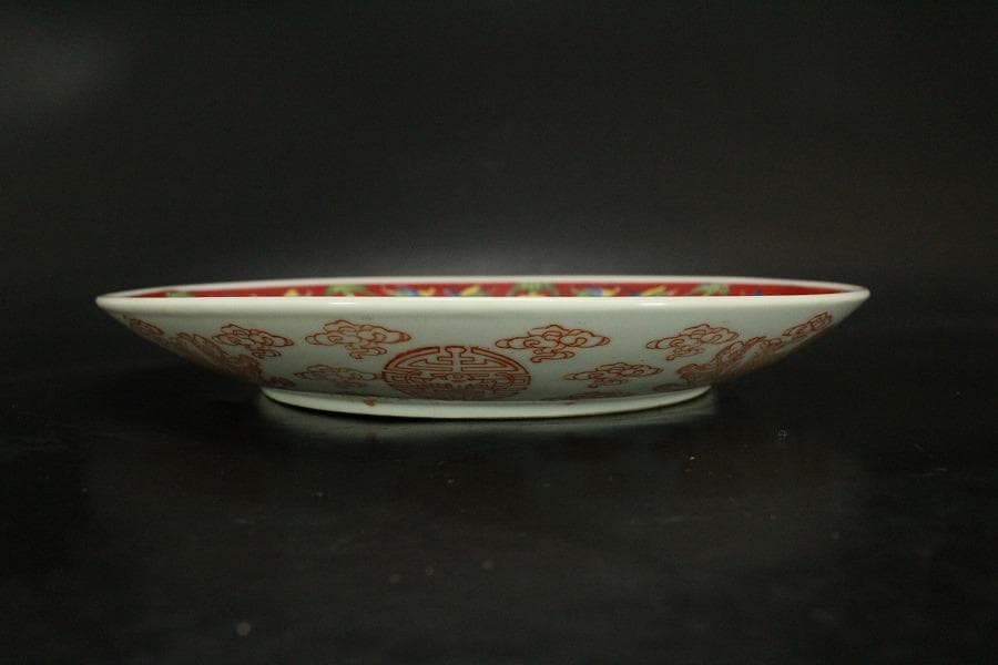 中国美術 色絵 草花紋 盤 φ21.5cm 乾隆年製(LC261)