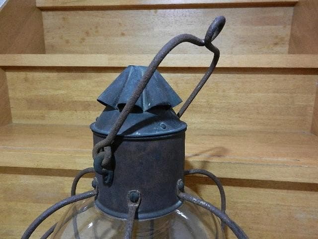 アンティーク船舶用＜オニオン＞オイルランプ
