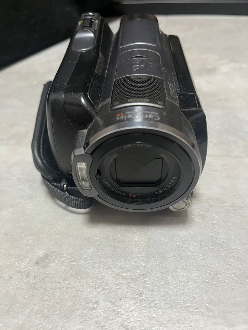 ビデオカメラ SONY HDR-SR12 / SONY HDR-CX18