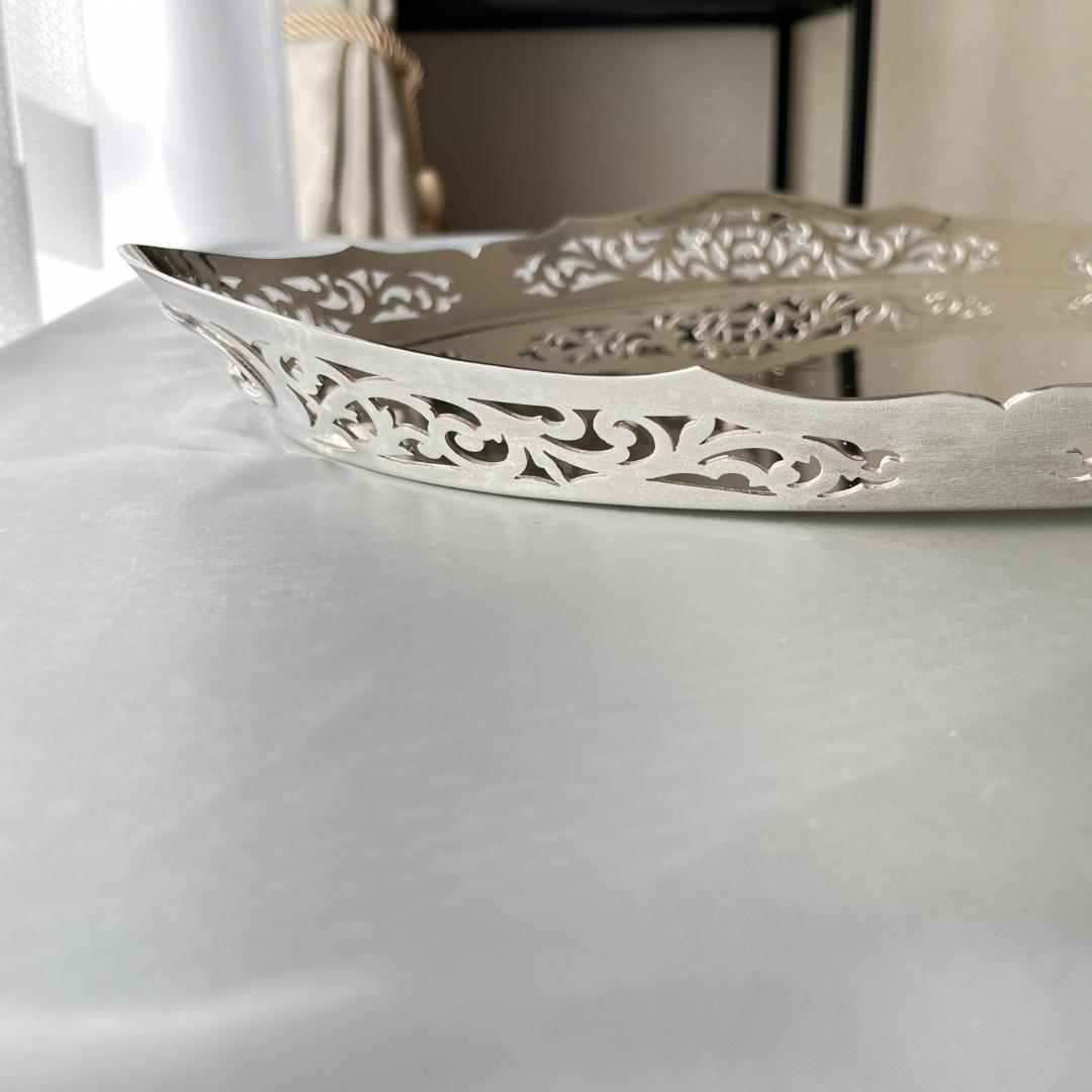 【e Heath & Co】 アールヌーボー 透かしのトレー 46cm