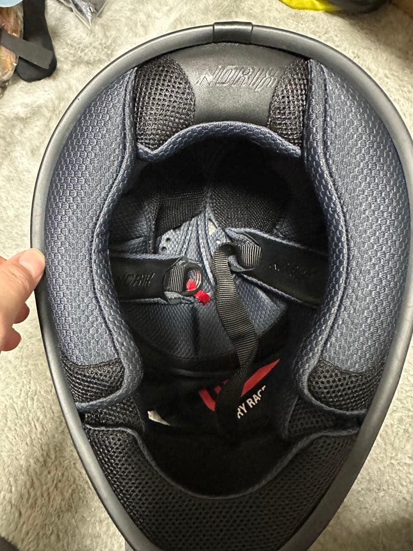 SIMPSON スーパーバンディット13 59cm ブラック