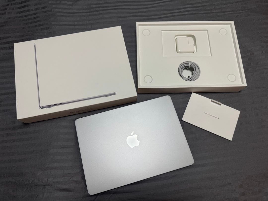 美品❤️MacBook Air M2 13.6インチ 8GB 256GB 初期化済