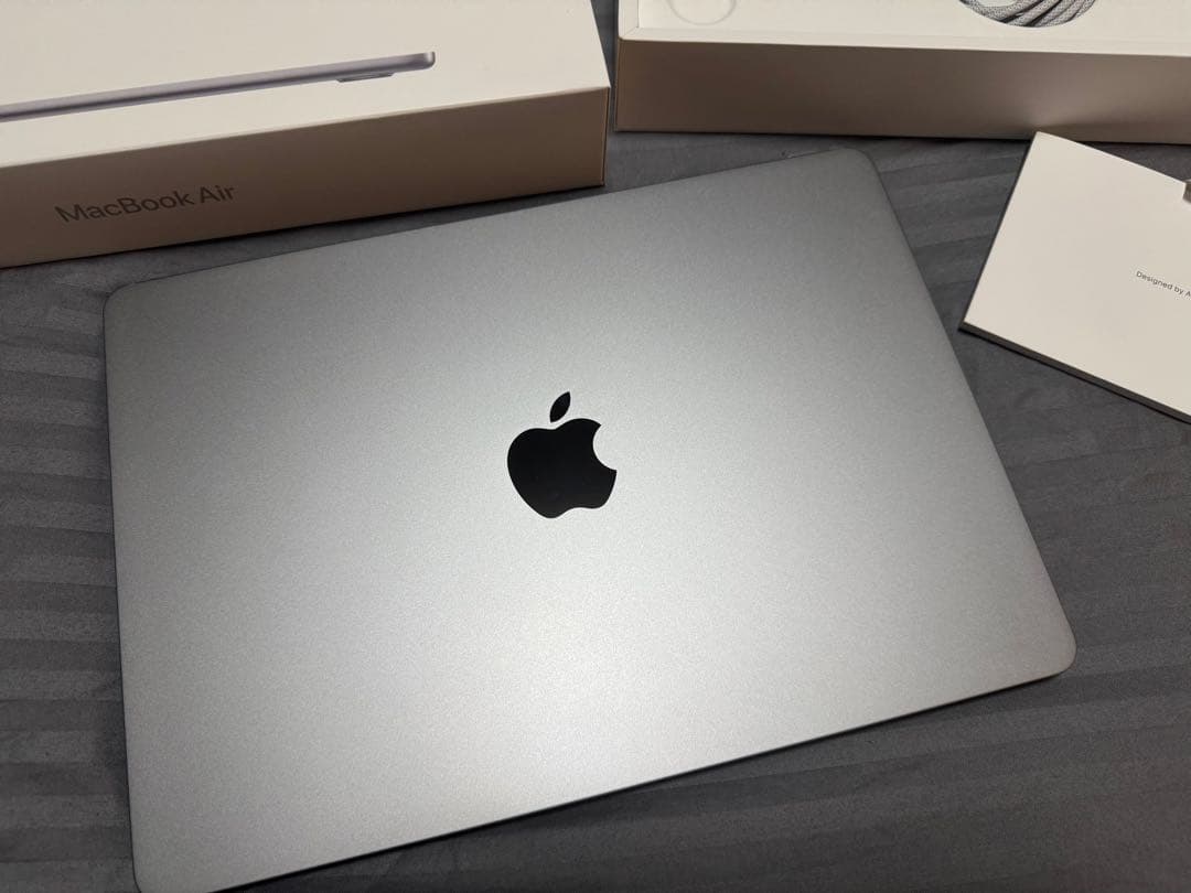 美品❤️MacBook Air M2 13.6インチ 8GB 256GB 初期化済