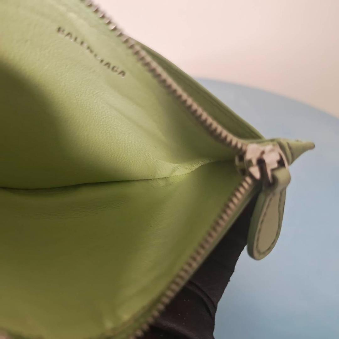 最終割引　BALENCIAGA ユリ柄 ミニ財布　パース