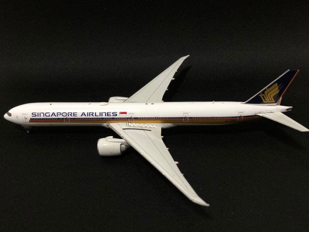 航空機・ヘリコプター Singapore B777-300ER 9V-SWS