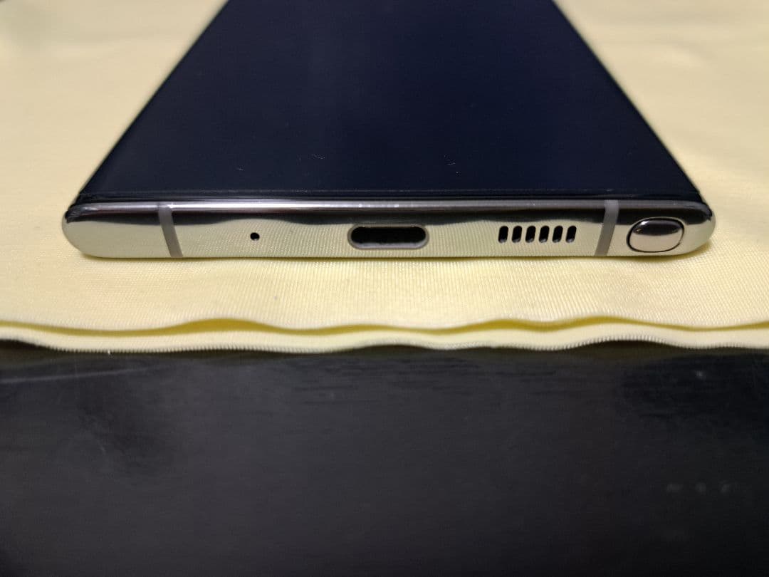 Samsung Galaxy Note10+ 保護フイルム+手帳カバー付