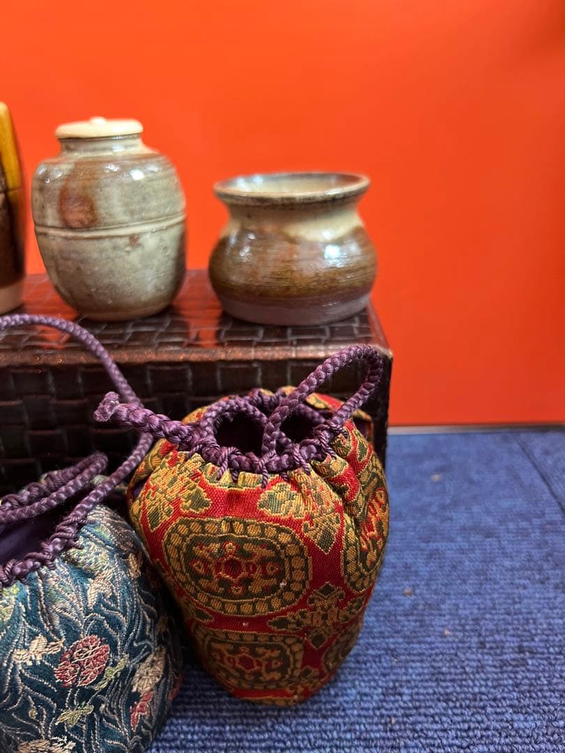 1314 茶入4客　茶筒1客　蓋置1 客　まとめ売り