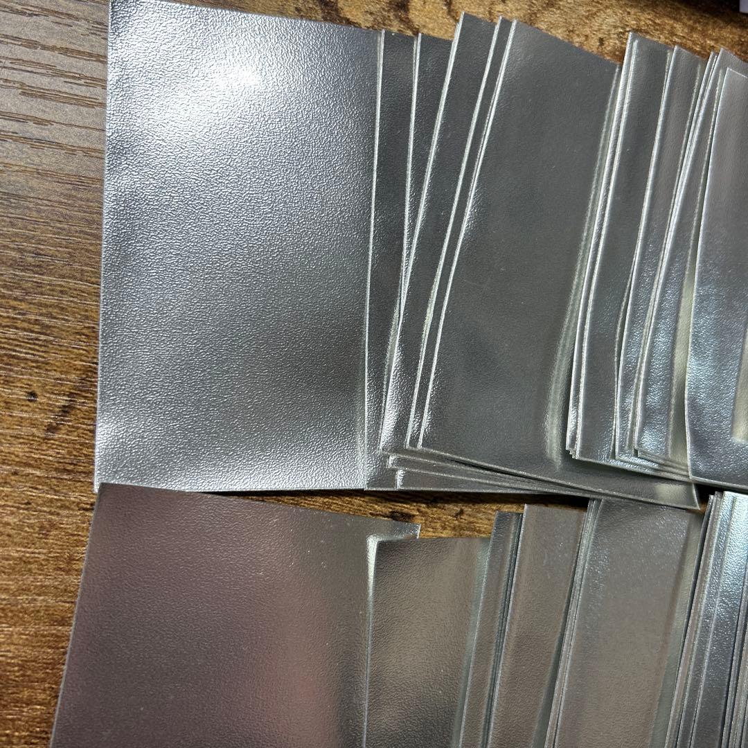 遊戯王　公式　スリーブ 72枚　初期ロゴ メタリックシルバー　未使用品