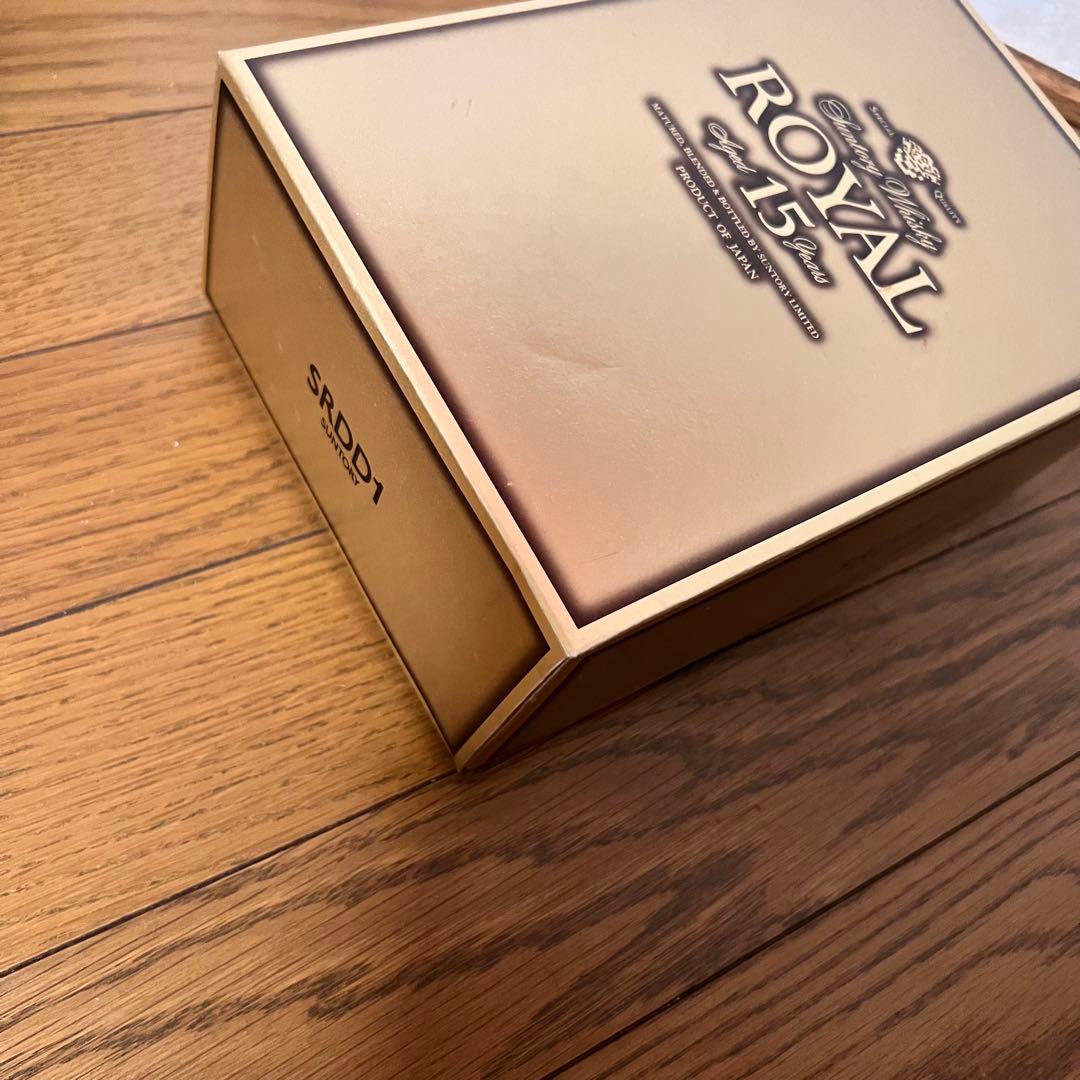 サントリー ローヤル15年 ゴールドラベル ギフト限定品 750ml 古酒
