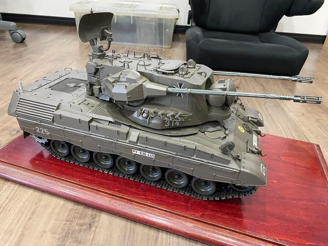 タミヤ当時物　1/16 ゲパルト戦車 ラジコン