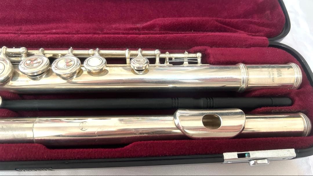YAMAHA　ヤマハ　YFL-211SⅡ フルート　持ち運びケース付き