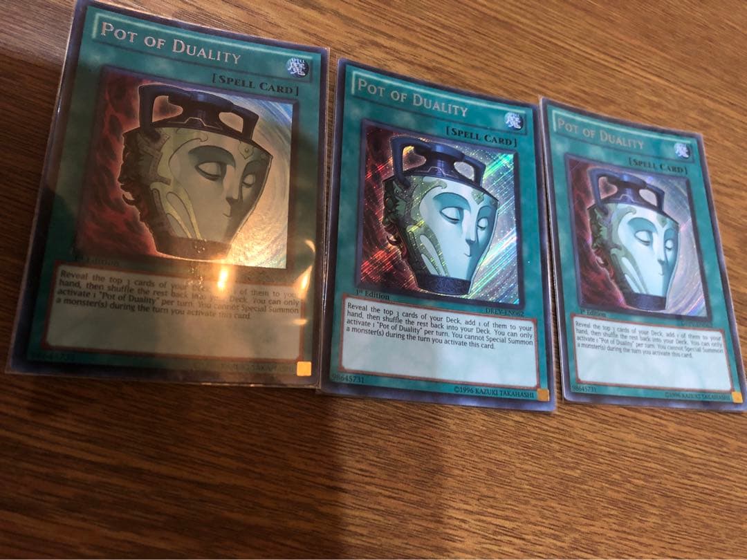 遊戯王 強欲で謙虚な壺 英語版 DREV 1st シークレット 3枚セット