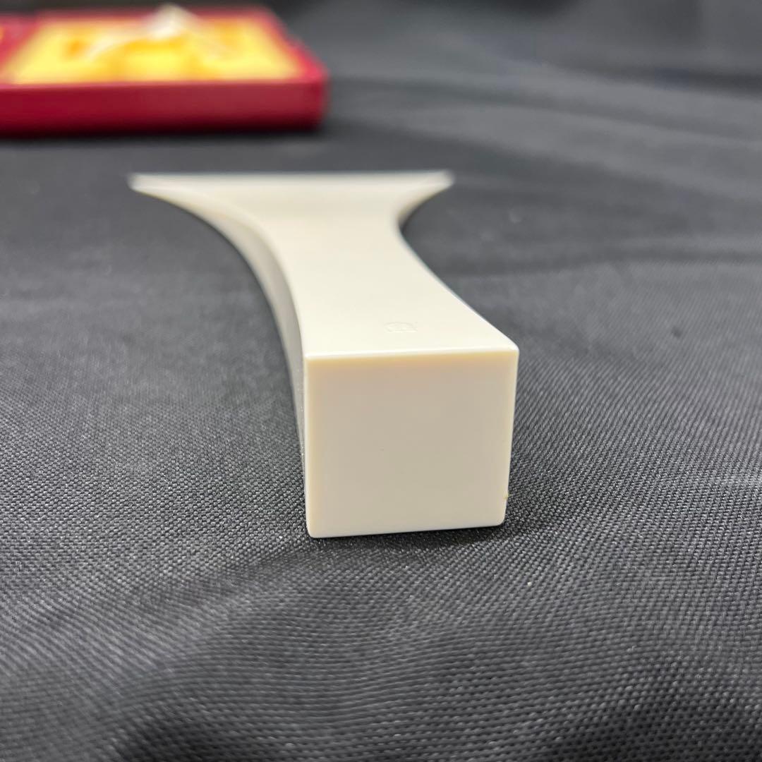 B2【used】三味線　撥　バチ　べっ甲　鼈甲　ケース入り