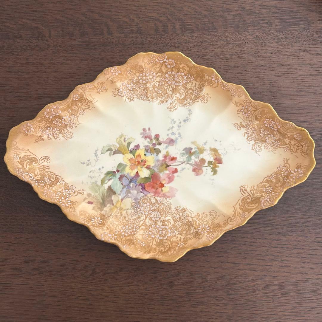 ロイヤルドルトン　アンティーク　飾り皿