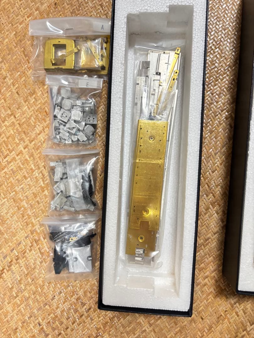 名古屋鉄道7000系 HO 2次車 1/80 16.5mm 真鍮　キット①