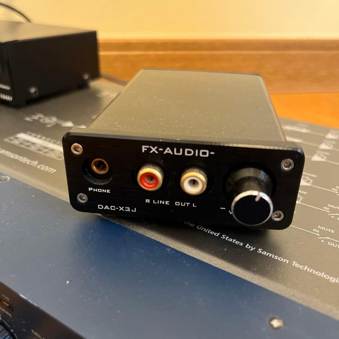 オーディオ用の物たち、アンプなど10点