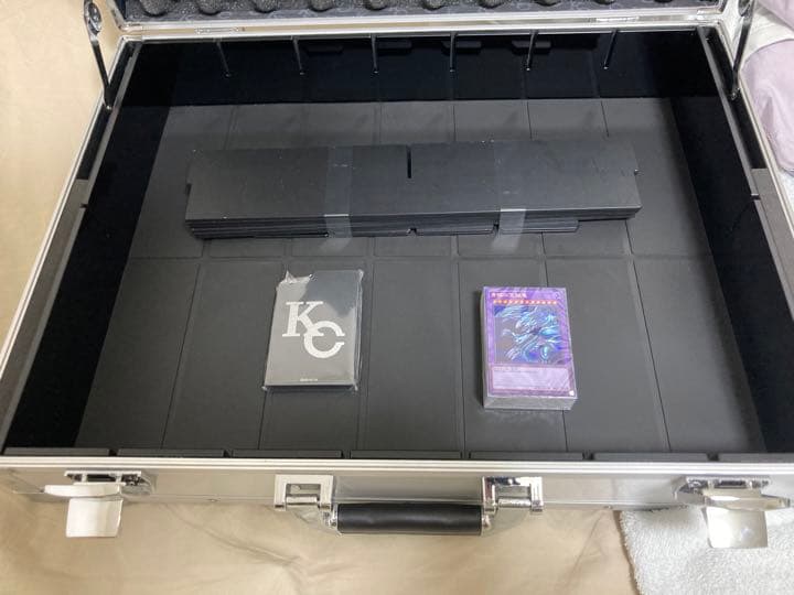 遊戯王 アタッシュケース 海馬セット