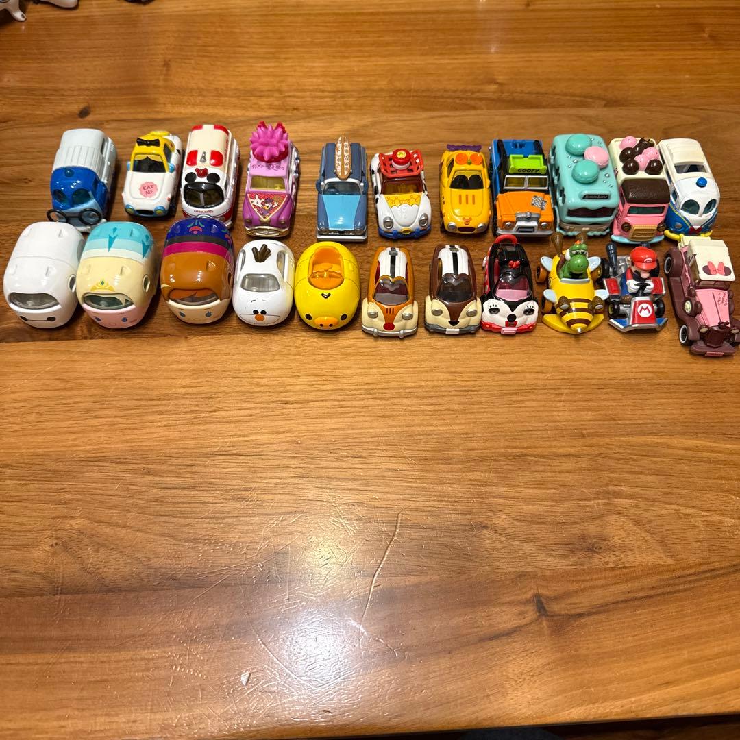 ディズニーキャラクター ミニカー 22台セット