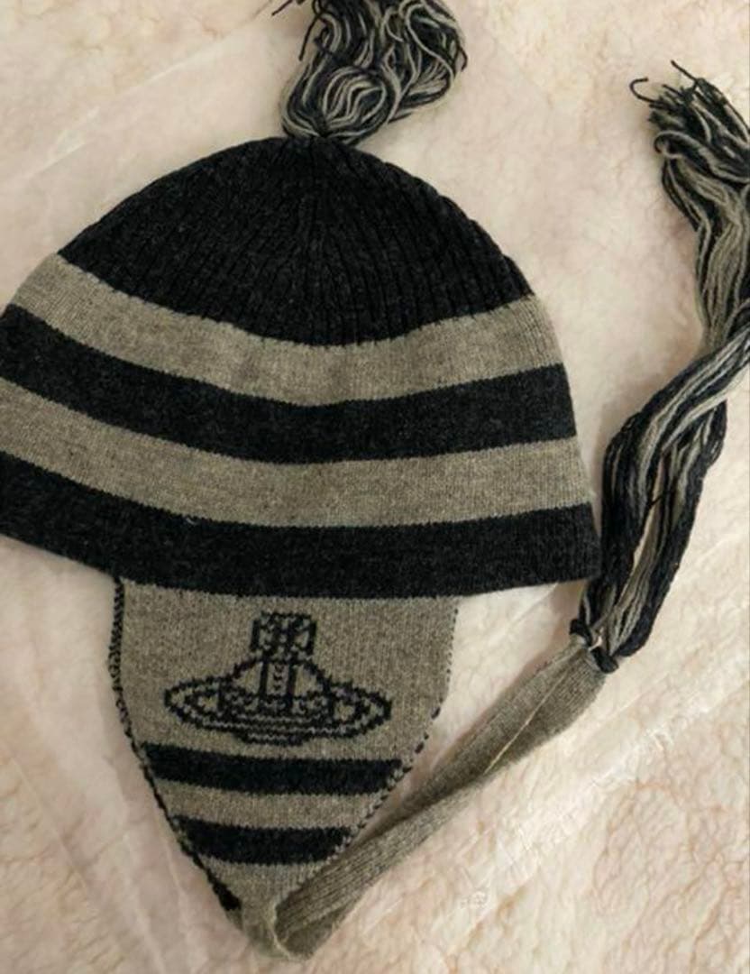 Vivienne Westwood ニット帽 ORBフラップ付きワッチ NANA