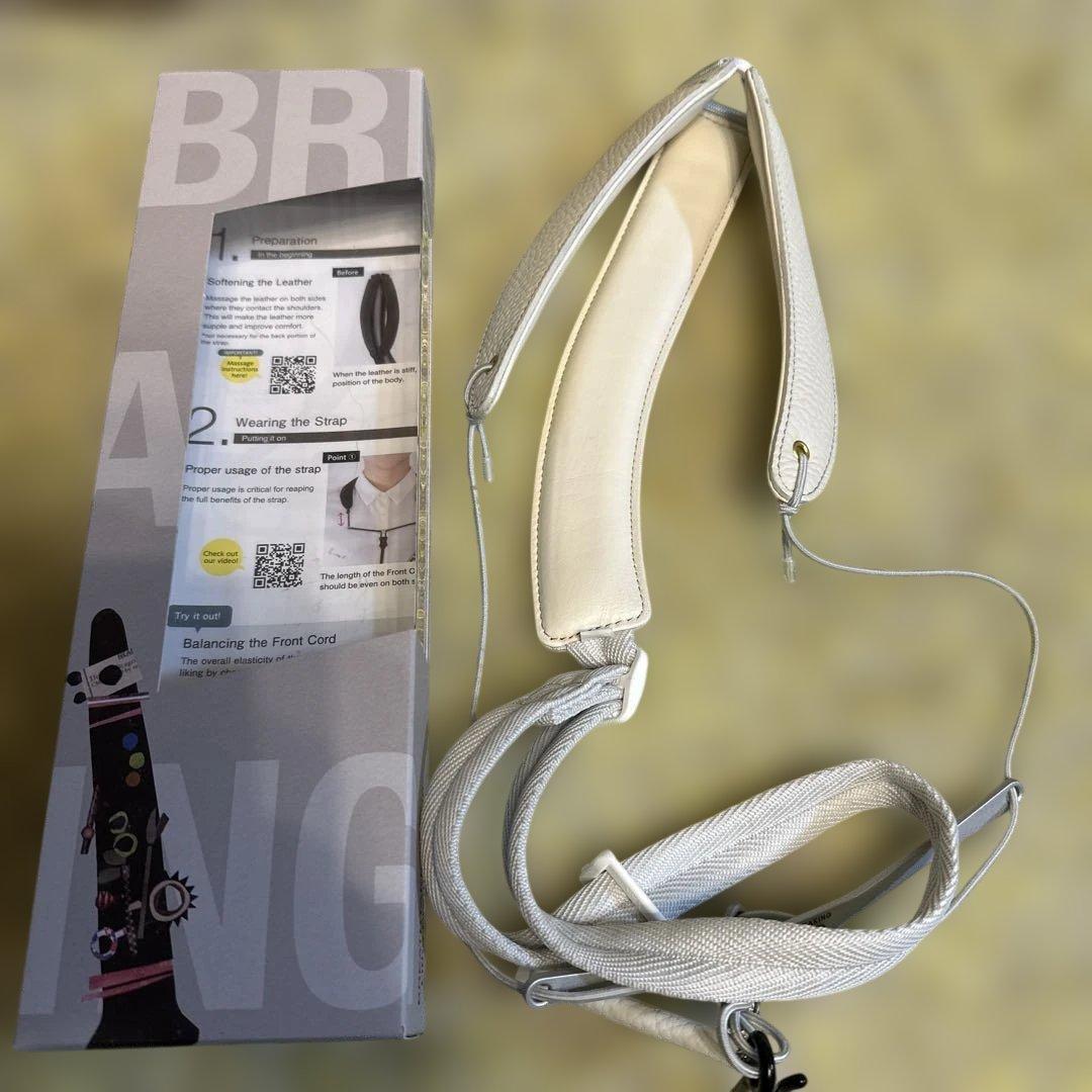 専用　BREATHTAKING クラリネット用ストラップ ホワイト Sサイズ