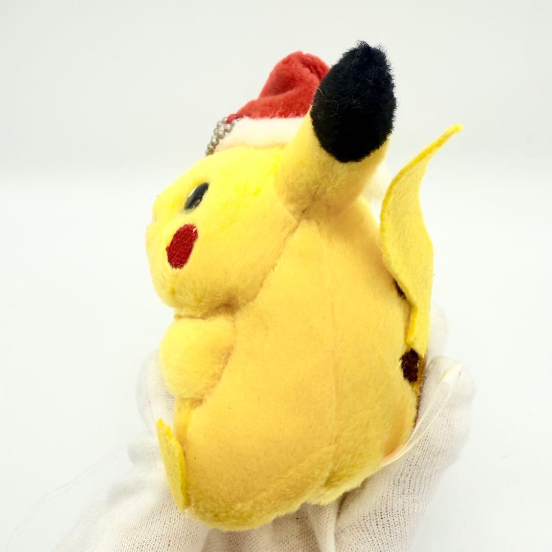 ポケモンセンター製 ピカチュウ サンタ チェーン付きマスコット
