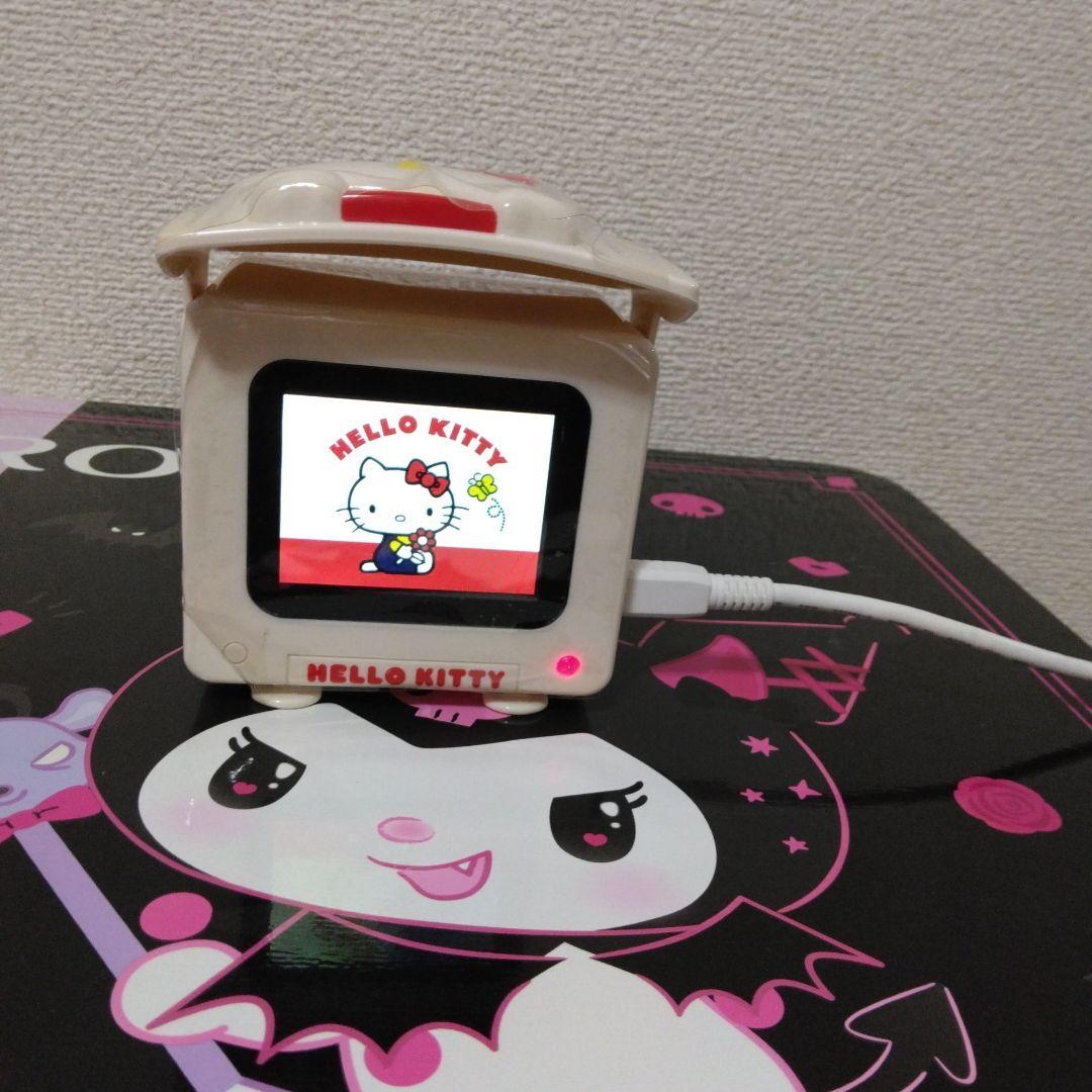 ハローキティ3点セット　デジタルウォッチ　デジタルカメラ　幻のブラウン管テレビ