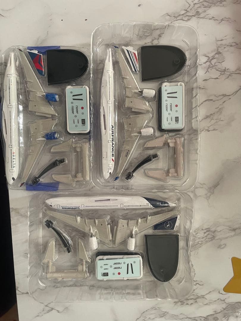 book　エフトイズ　JAL ウイングコレクション　依頼カスタム