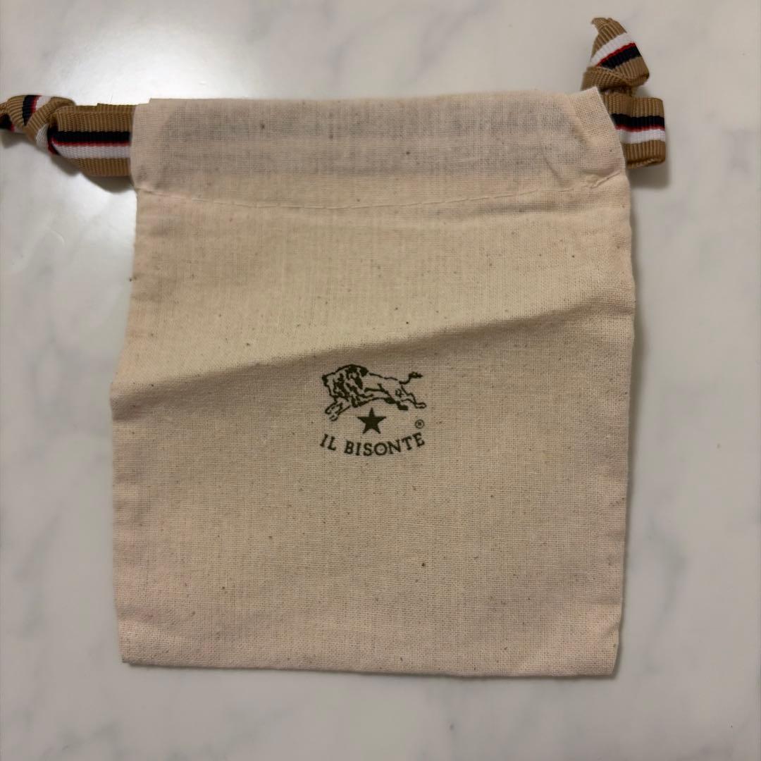 【新品未使用】IL BISONTE イルビゾンテ 牛革 二つ折り財布 イタリア製