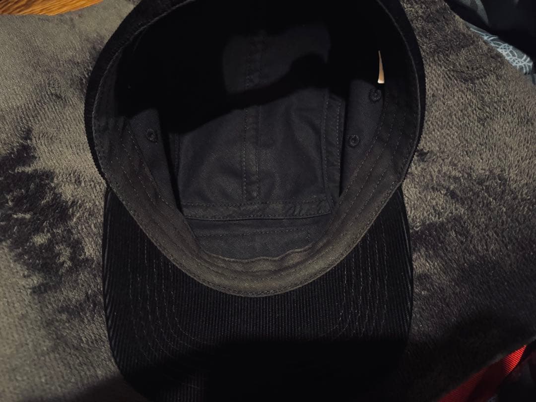 シュプリーム　コーデュロイ