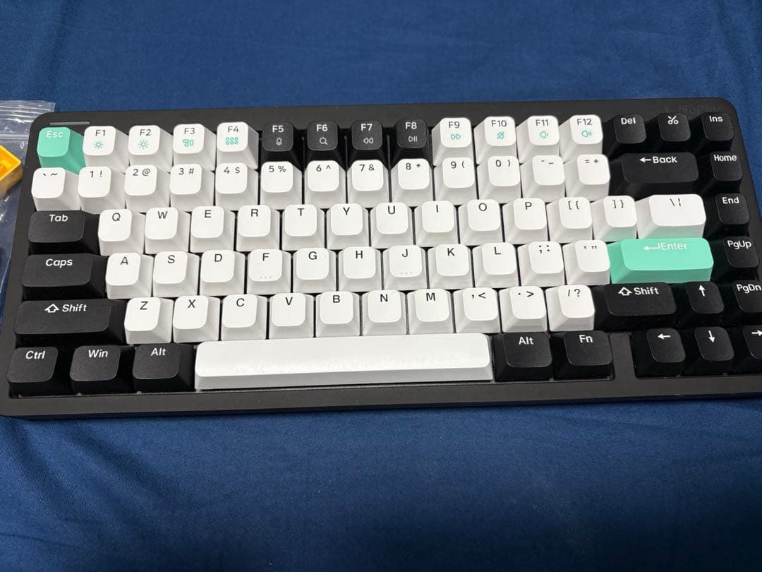 NuPhy halo75 Rose Glacier 黒 メカニカルキーボード