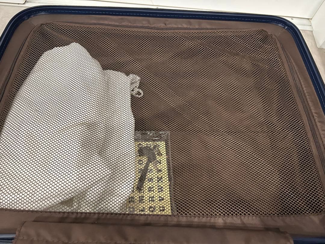 新品✨ゼログラ　ZERO GRA　スーツケース　60L　シフレ