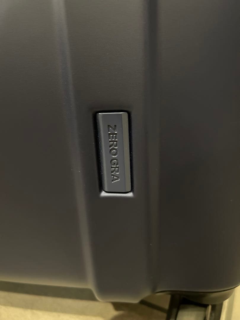 新品✨ゼログラ　ZERO GRA　スーツケース　60L　シフレ